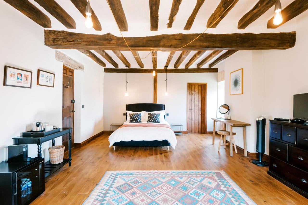 Manoir De Jouralem Bed & Breakfast Blaison Exterior photo