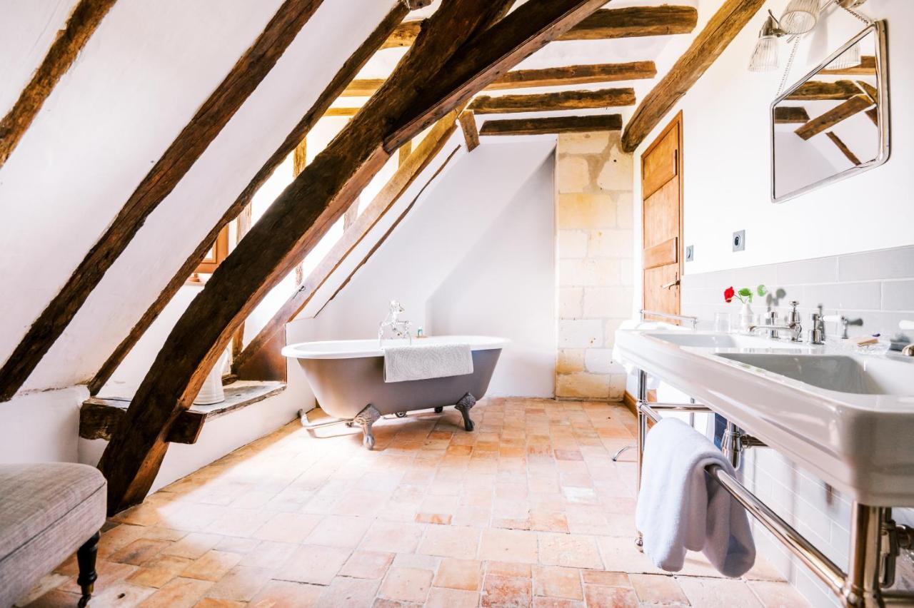 Manoir De Jouralem Bed & Breakfast Blaison Exterior photo