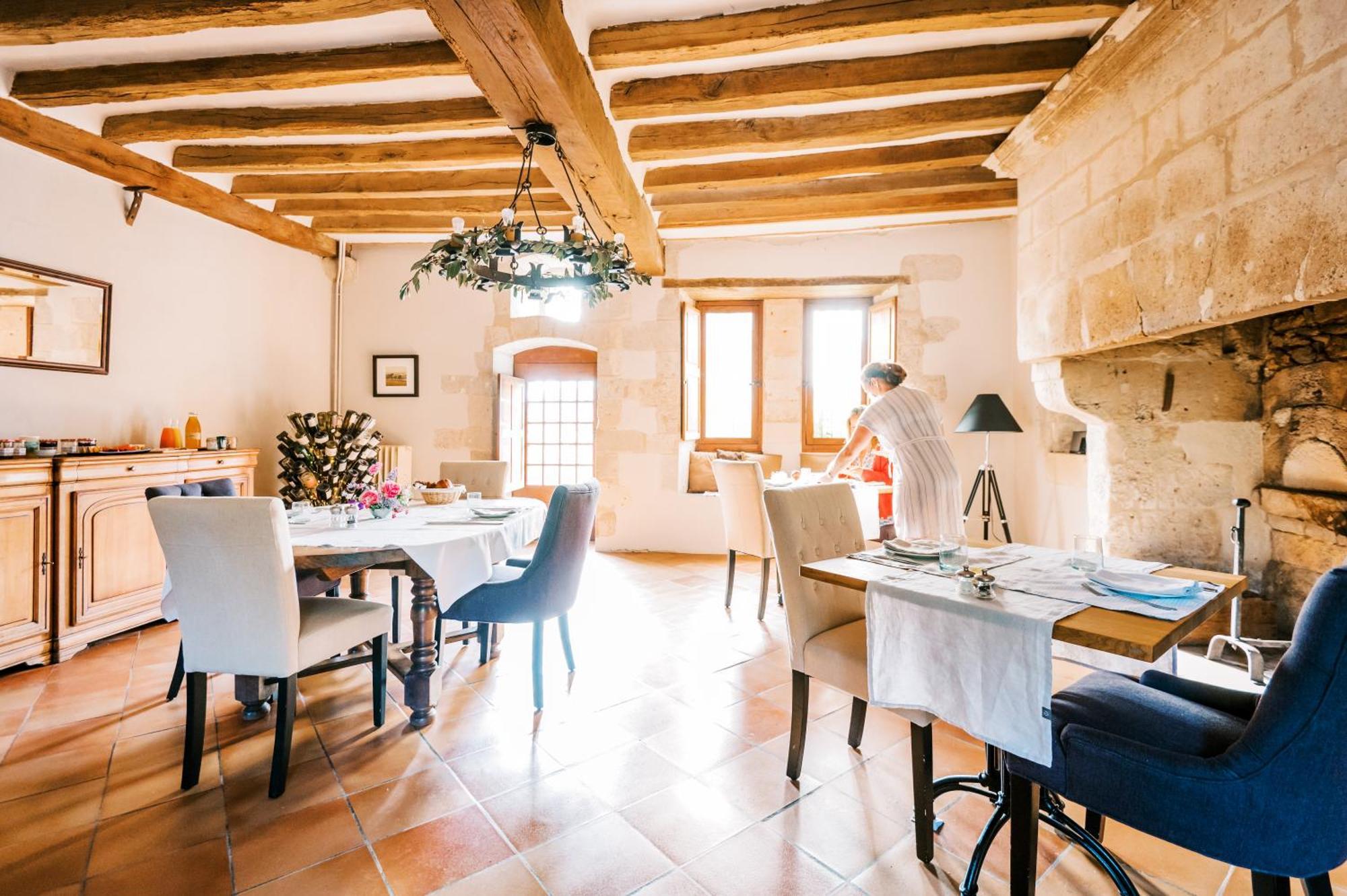 Manoir De Jouralem Bed & Breakfast Blaison Exterior photo